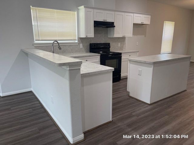 9014 Everglade A, Houston, TX 77078