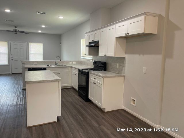 9014 Everglade A, Houston, TX 77078