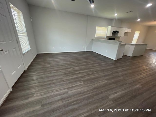 9014 Everglade A, Houston, TX 77078