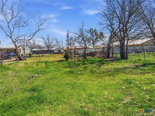 367 W Allen Street, Evant, TX 76525
