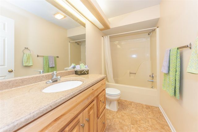 278 Lyn Anne Court 27, Ann Arbor, MI 48103