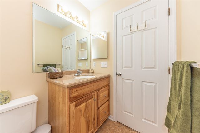 278 Lyn Anne Court 27, Ann Arbor, MI 48103