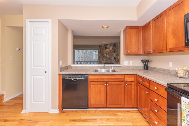 278 Lyn Anne Court 27, Ann Arbor, MI 48103