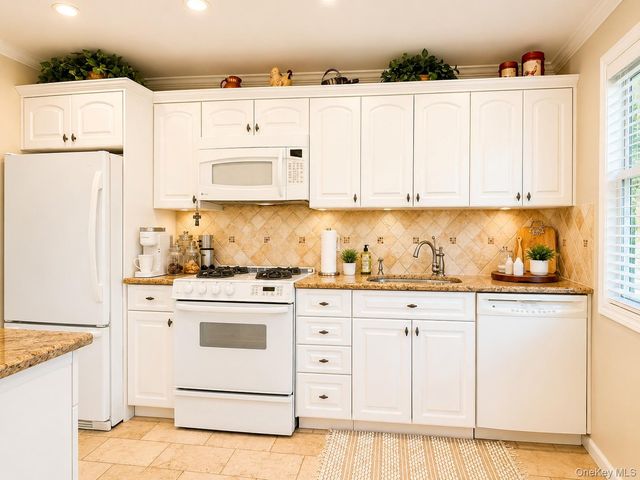 212-34 16th Avenue 133, Bayside, NY 11360