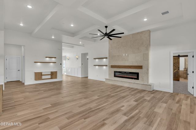 260 Emerald Stone Lane, Horizon City, TX 79928