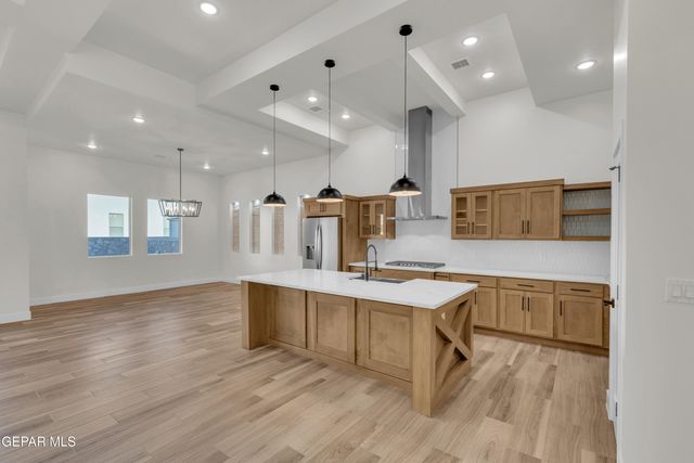 260 Emerald Stone Lane, Horizon City, TX 79928