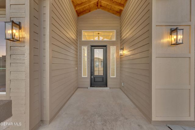 260 Emerald Stone Lane, Horizon City, TX 79928