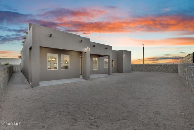 260 Emerald Stone Lane, Horizon City, TX 79928