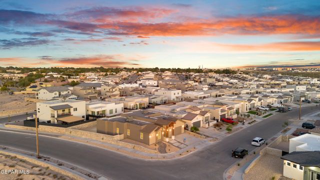 260 Emerald Stone Lane, Horizon City, TX 79928