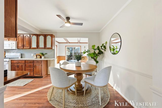 942 32nd Street SW, Wyoming, MI 49509