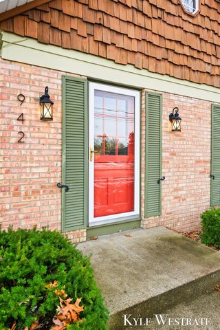 942 32nd Street SW, Wyoming, MI 49509