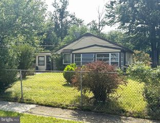 11 DORSET DR, Ewing Twp, NJ 08618