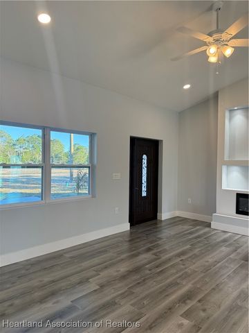 6913 Shasta Daisy Boulevard, Sebring, FL 33870