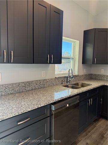 6913 Shasta Daisy Boulevard, Sebring, FL 33870