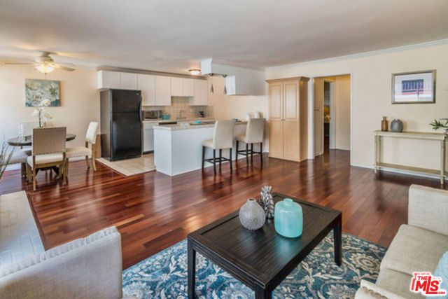 1926 Glendon Avenue 2, Los Angeles, CA 90025