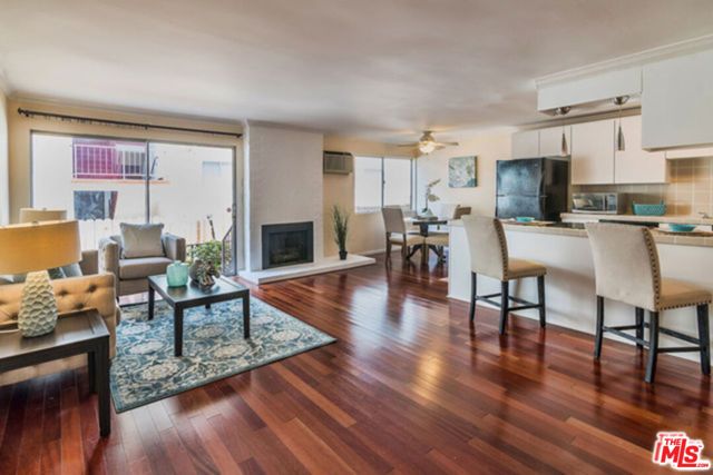1926 Glendon Avenue 2, Los Angeles, CA 90025