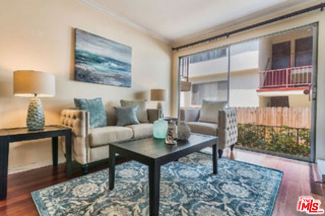 1926 Glendon Avenue 2, Los Angeles, CA 90025