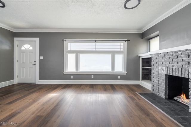 3904 Ardmore Avenue DOWN, Cleveland, OH 44109