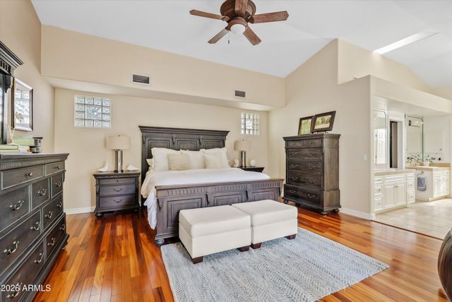 6853 N CENTRAL Avenue, Phoenix, AZ 85012