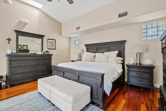 6853 N CENTRAL Avenue, Phoenix, AZ 85012