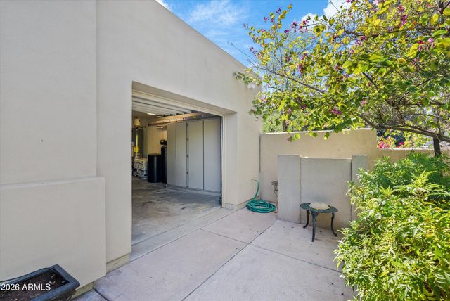 6853 N CENTRAL Avenue, Phoenix, AZ 85012