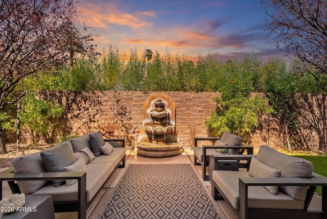 6853 N CENTRAL Avenue, Phoenix, AZ 85012