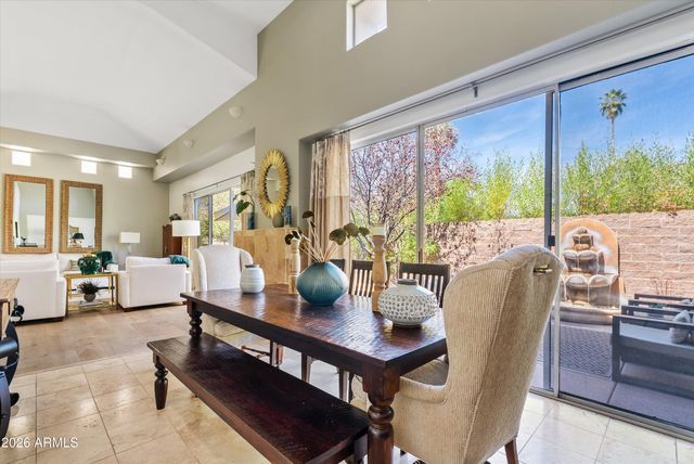 6853 N CENTRAL Avenue, Phoenix, AZ 85012