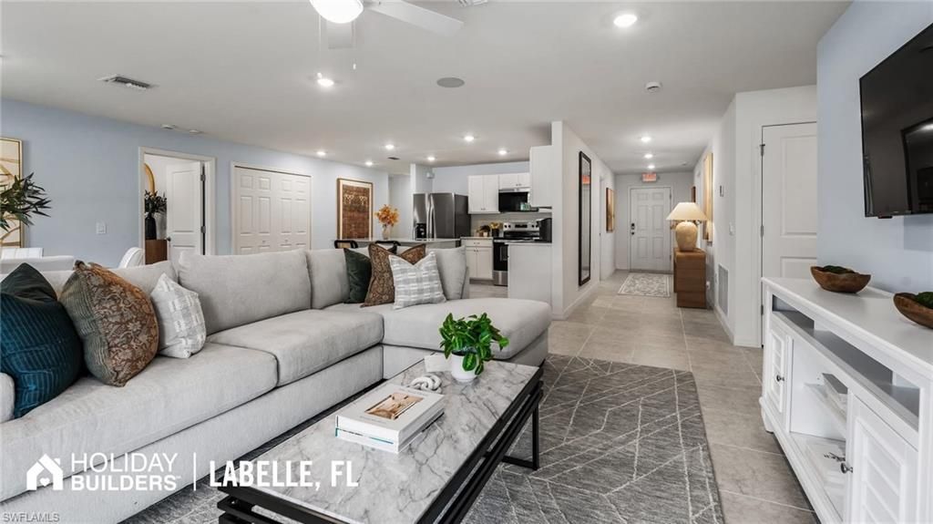 5021 Dania CIR, LABELLE, FL 33935 — photo 2