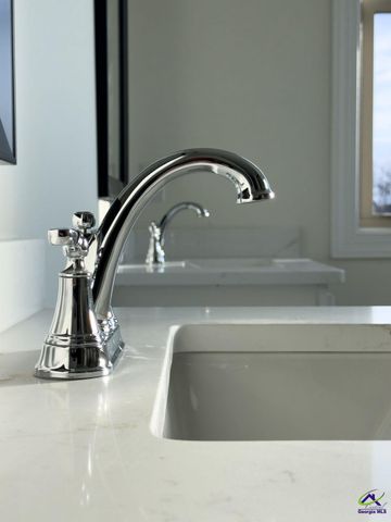 209 Farmland Circle, Perry, GA 31069