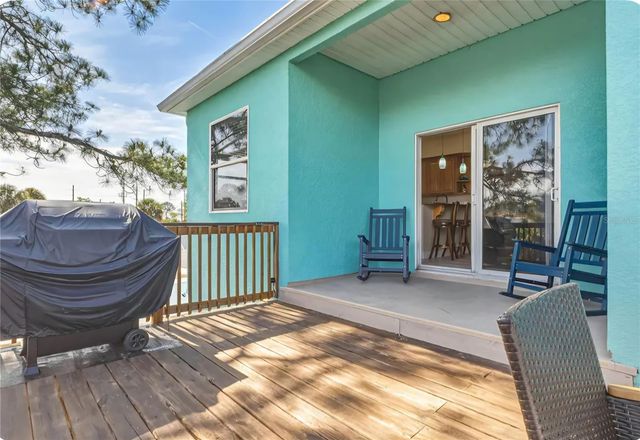 7330 NEW YORK AVENUE, Hudson, FL 34667