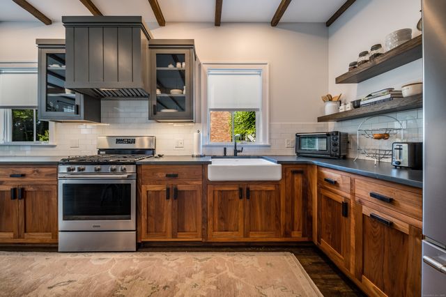 137 Liberty Street, Madison, CT 06443