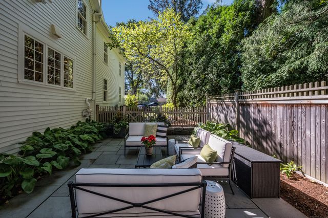 137 Liberty Street, Madison, CT 06443