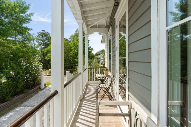 9 Duany Road, Mount Pleasant, SC 29464