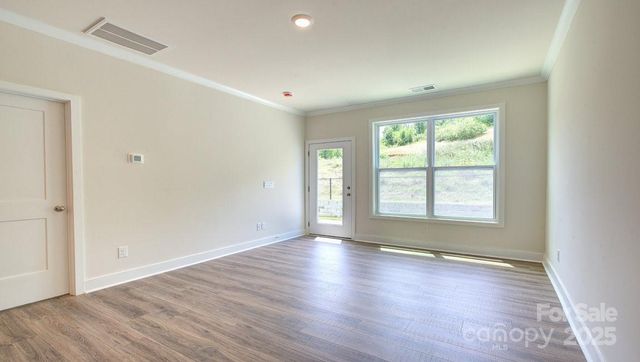 113 Sugg Trail, Weaverville, NC 28787