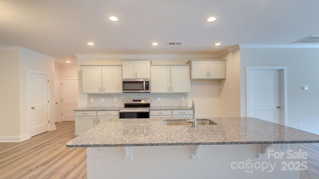 113 Sugg Trail, Weaverville, NC 28787