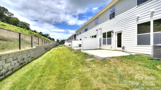 113 Sugg Trail, Weaverville, NC 28787