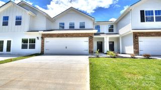 113 Sugg Trail, Weaverville, NC 28787