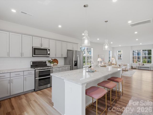 10126 Hemingway Place, Charlotte, NC 28227