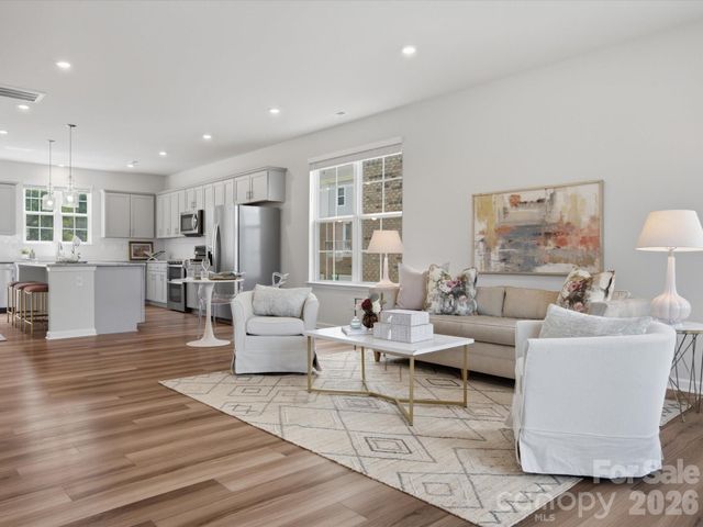 10126 Hemingway Place, Charlotte, NC 28227