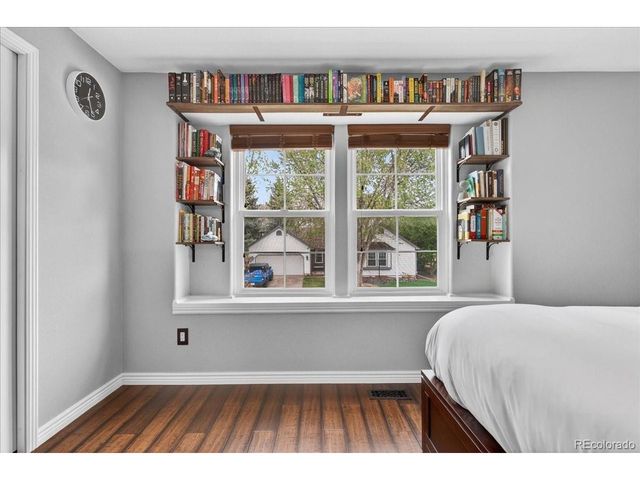 8697 Aspen Cir, Parker, CO 80134
