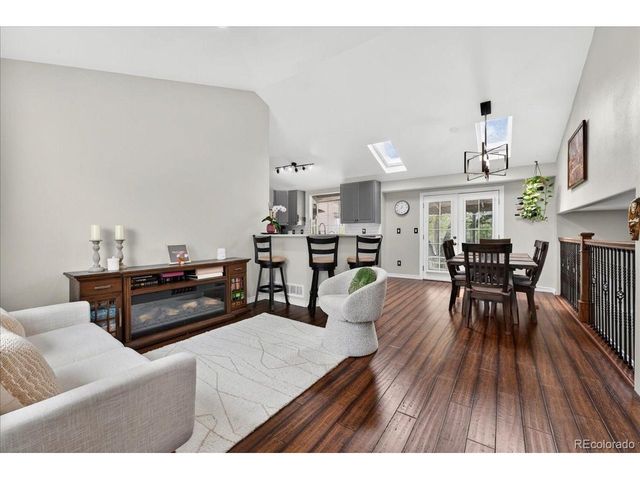 8697 Aspen Cir, Parker, CO 80134