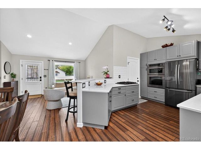 8697 Aspen Cir, Parker, CO 80134