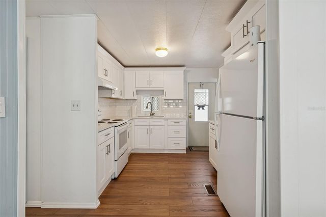 678 MOUNT MADISON AVENUE NE 661, St Petersburg, FL 33702