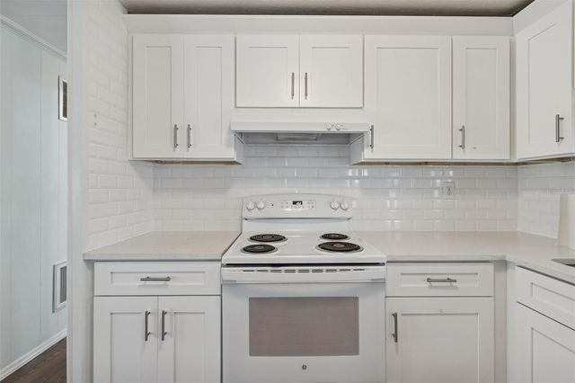 678 MOUNT MADISON AVENUE NE 661, St Petersburg, FL 33702