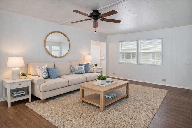 678 MOUNT MADISON AVENUE NE 661, St Petersburg, FL 33702