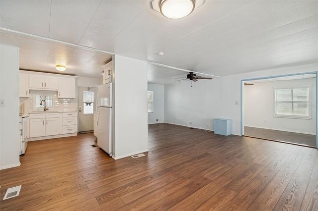 678 MOUNT MADISON AVENUE NE 661, St Petersburg, FL 33702