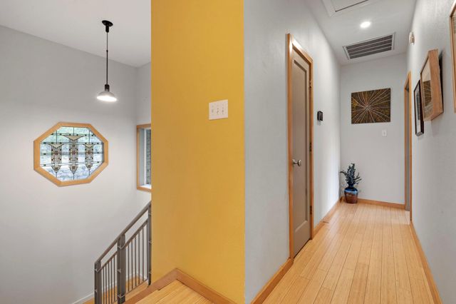 701 Yaupon Valley RD, West Lake Hills, TX 78746