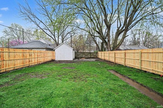 610 W Indiana Avenue, South Bend, IN 46613