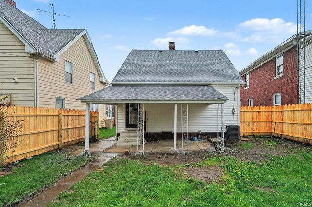 610 W Indiana Avenue, South Bend, IN 46613