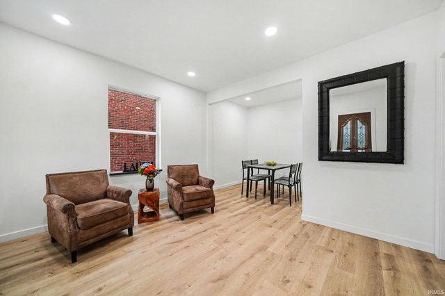 610 W Indiana Avenue, South Bend, IN 46613